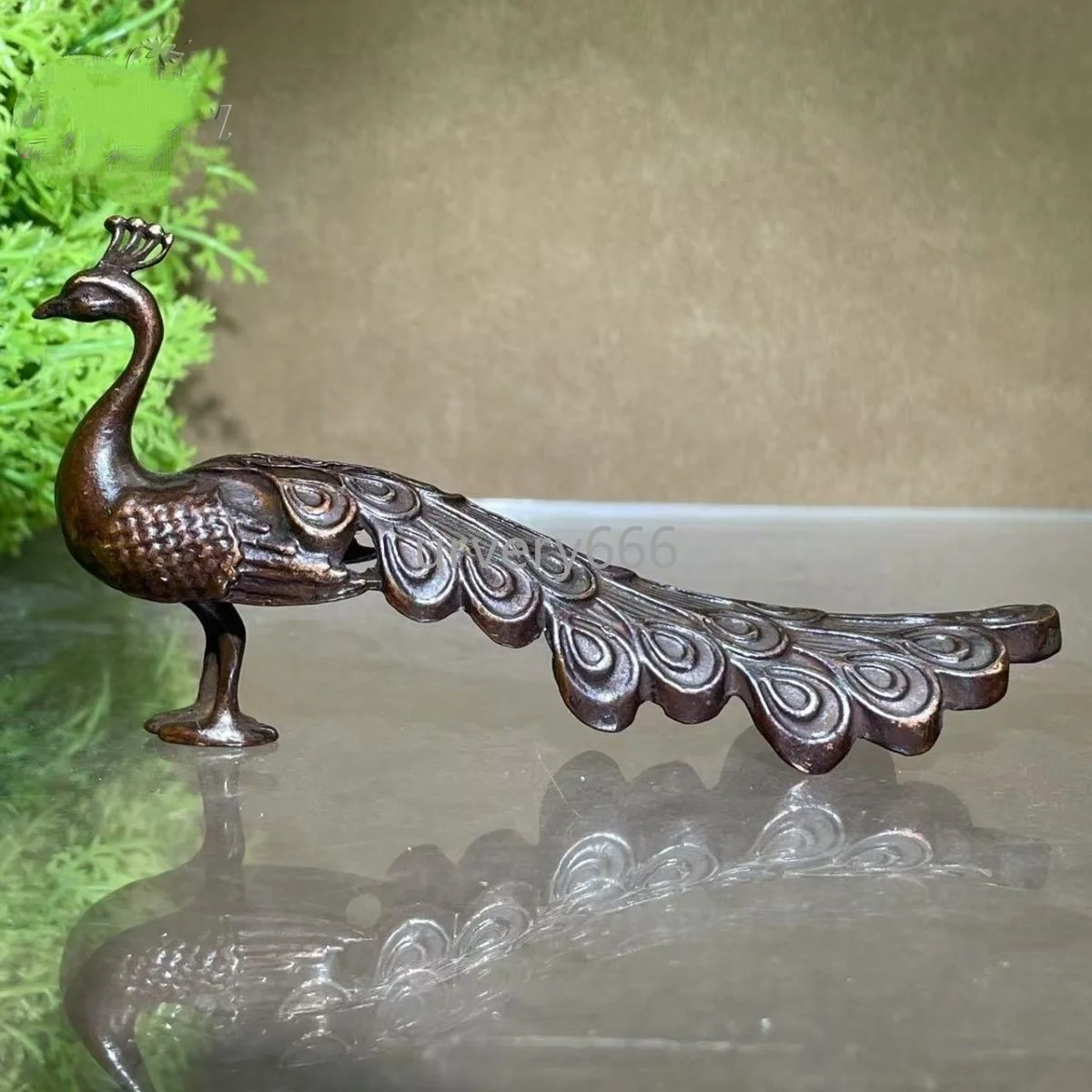 Old Chinese Bronze Peacock Statue Hand-carved Vintage Brass Bird Sculpture Ornament Home Decor Collectible