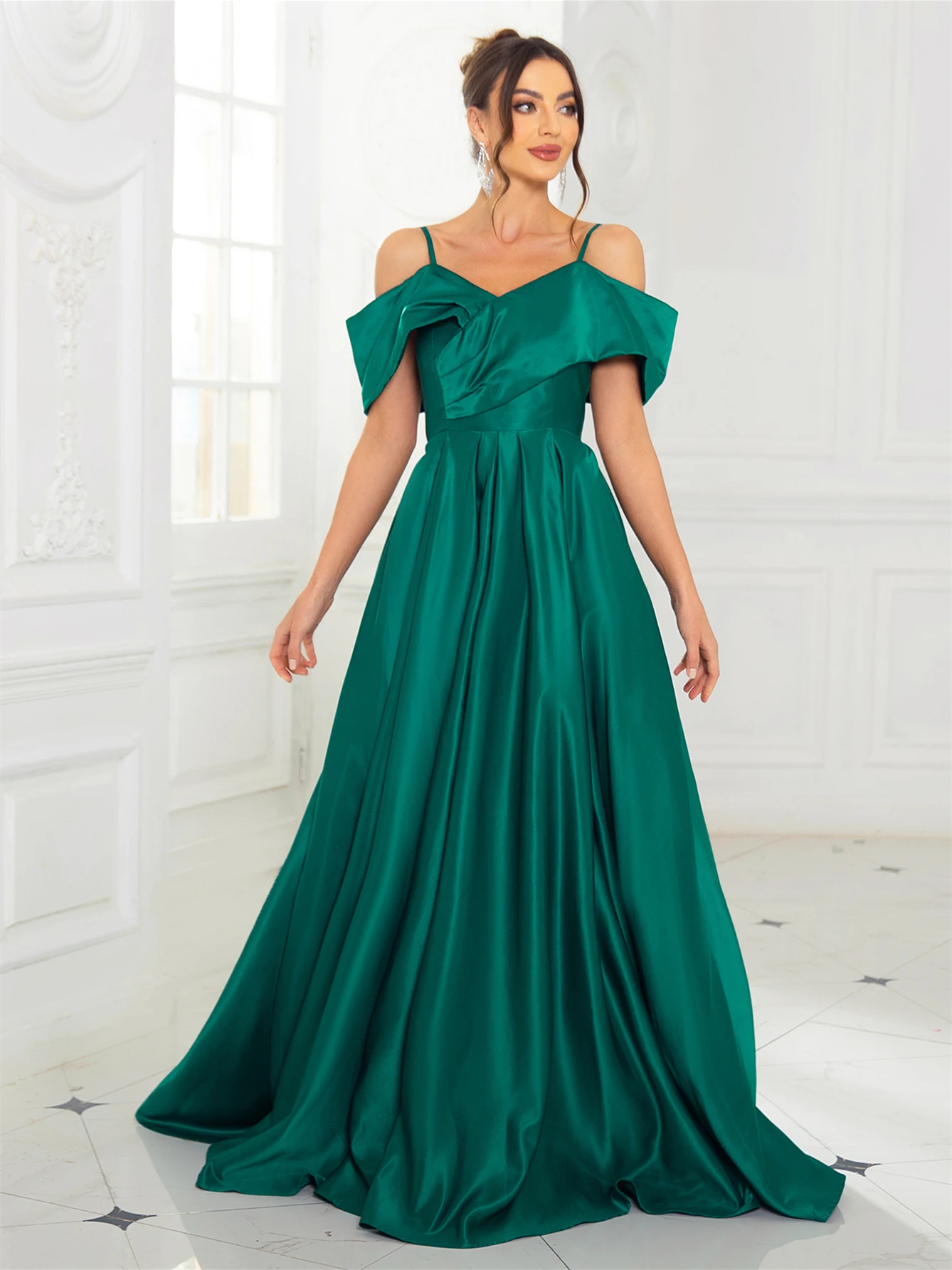 Schulterfrei, Slash-Ausschnitt, A-Linie, Damenkleid, grüner Satin, Spaghettiträger, bodenlang, Abschlussfeier, formelle Kleider 2025,