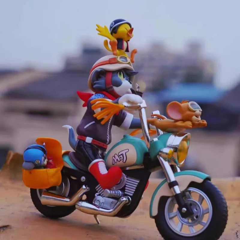 

Motorcycle Cat And Mouse Toy Figure Collectible Desktop Ornament For Boys Ideal Gift For Tom Cat Birthday Or Valentine'S Day
