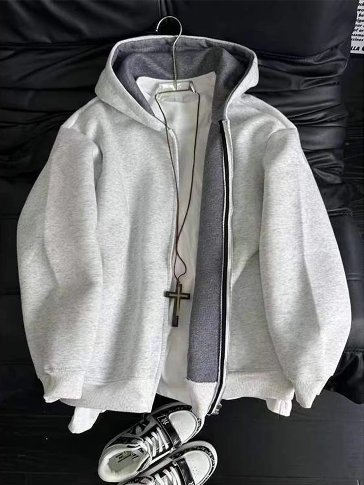 

Мужская осенняя толстовка Cleanfit Color Blo Hoodie Jaet в уличном стиле, плотная, износостойкая, американского кроя, с длинными рукавами, укороченная