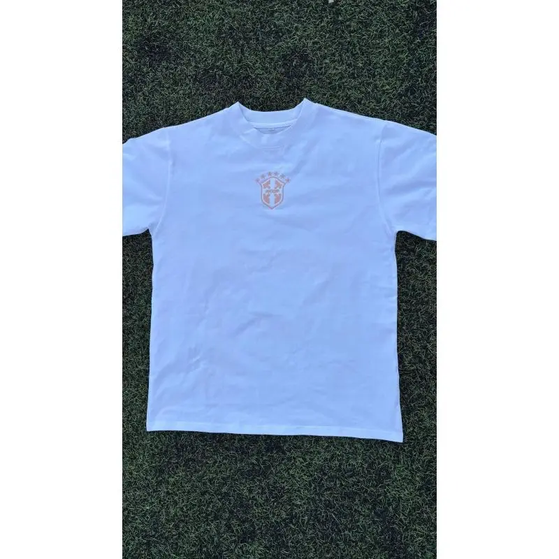 White T-shirt with star emblem embroidered round neck for daily casual wear, unisex top