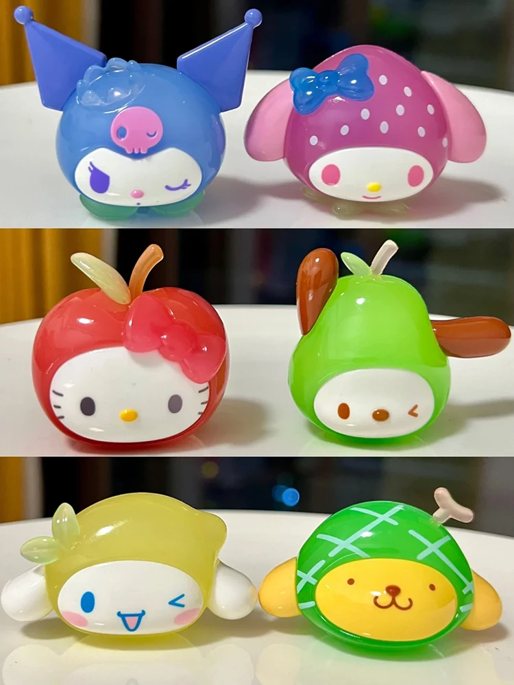 

Коллекционная мини-фигурка Sanrio Cinnamoroll Fruit Series в слепой упаковке, настольная аниме-фигурка, милая антистрессовая кукла для фанатов аниме