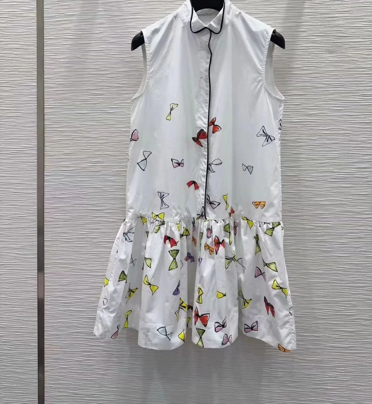 Fashionable high-end bow-print blouse dress with contrasting lapel design, loose and slimming fit, A-line blouse dress