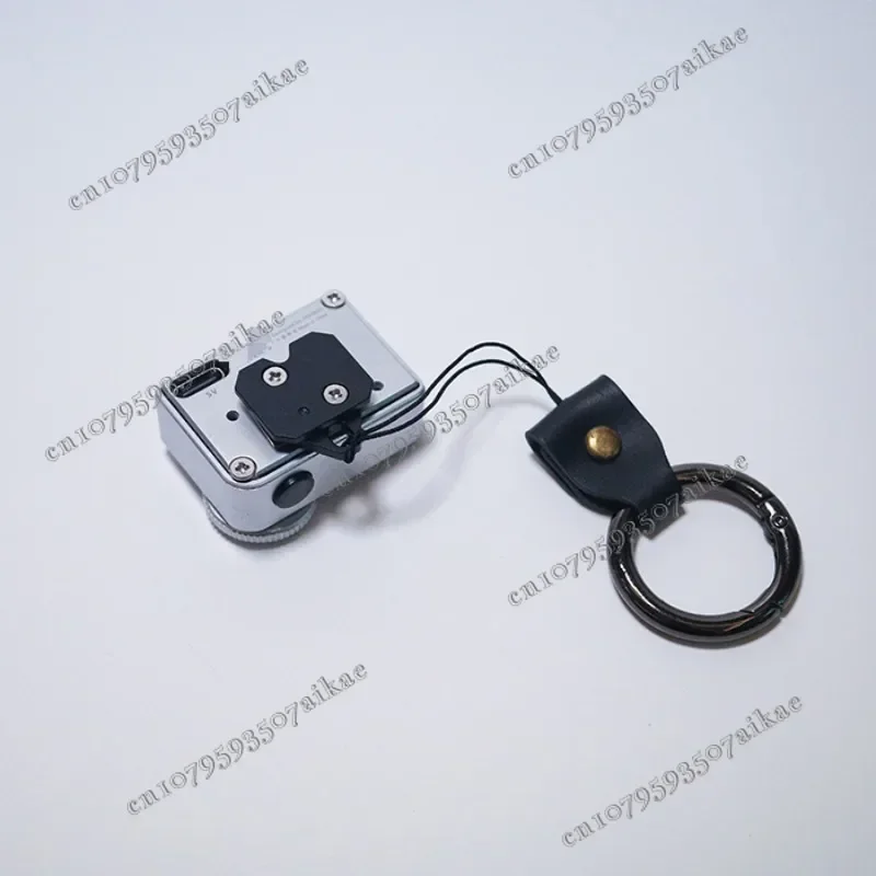 Plastic Shrapnel Shoe Insert (included in The Light Meter Package) Has A Wide Range of Adaptability, Suitable for Meter D/S