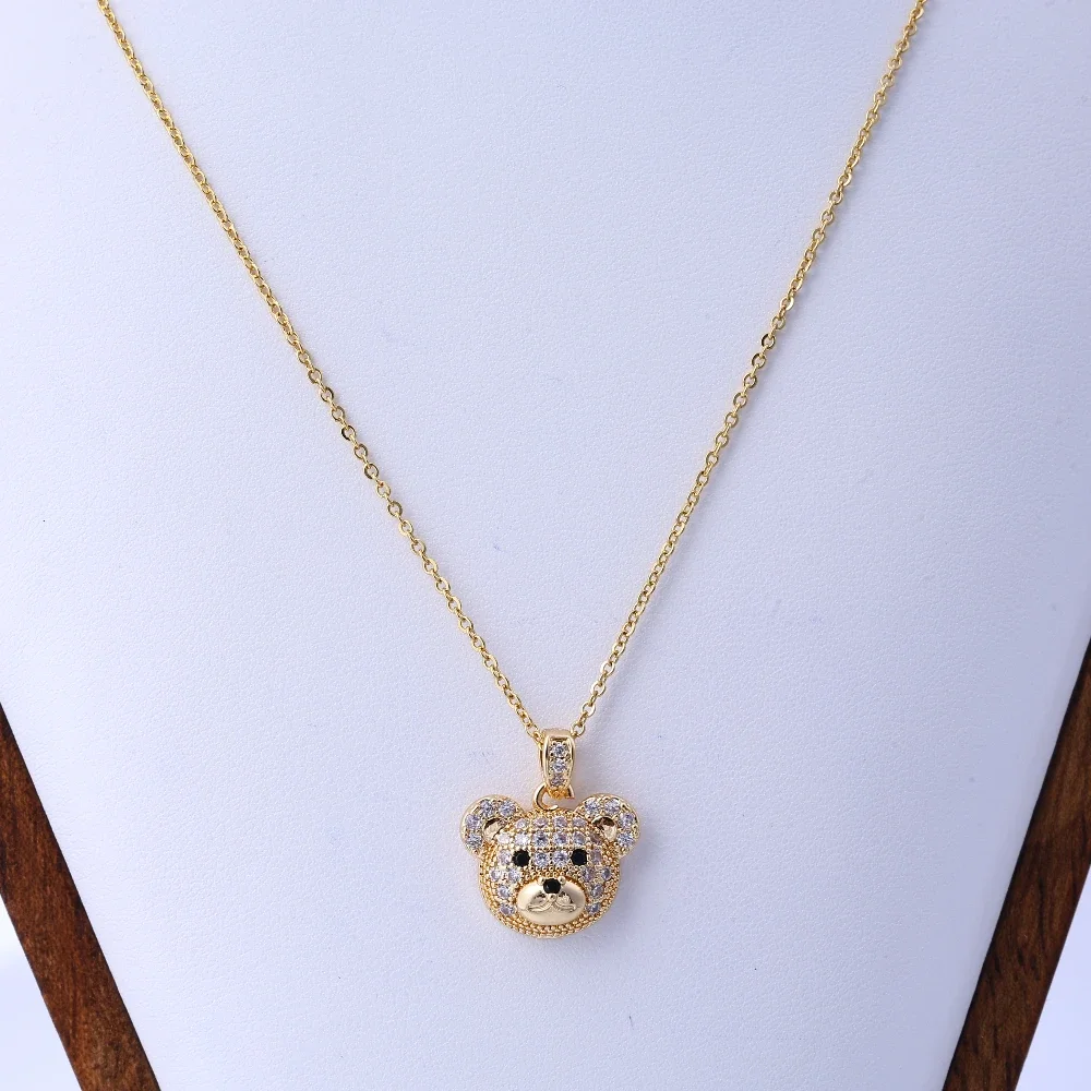 スタイリッシュなジュエリーペンダント: 女性クロスボーダーフルダイヤモンドジルコンベアネックレス、ファッションパーソナリティ鎖骨用のかわいい装飾