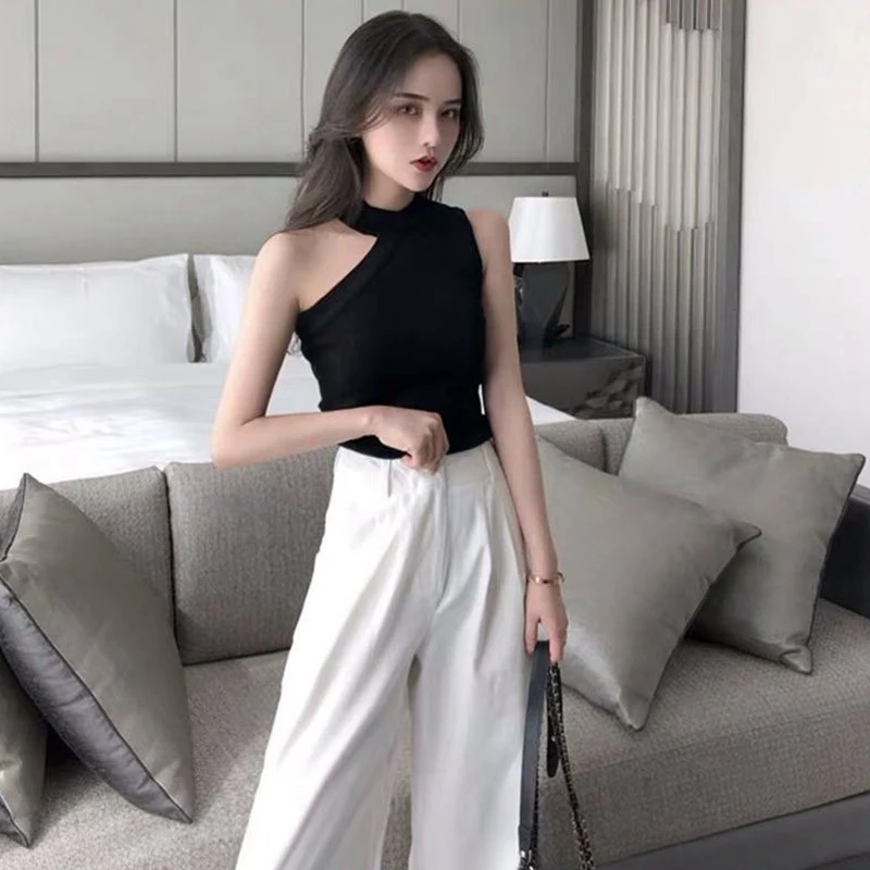

Summer Fashion Anti-Aging Women's Neck Hanging Sleeveless Top And Wide Leg Pants Two-Piece Set Casual Chic Outfit Ensemble