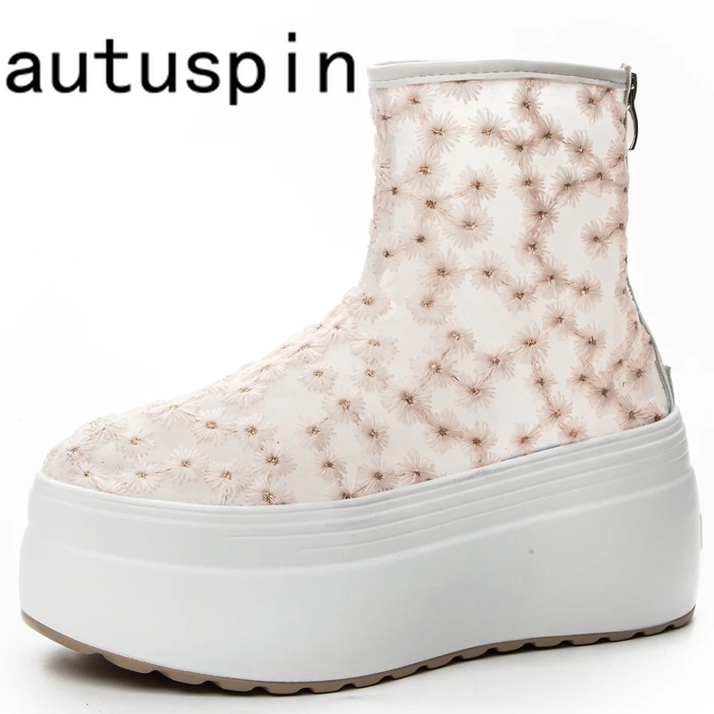 Autuspin 8cm damskie oddychające platformy buty z siatką nowe modne letnie buty kobiece kwiatowe haftowane botki do połowy łydki kobieta