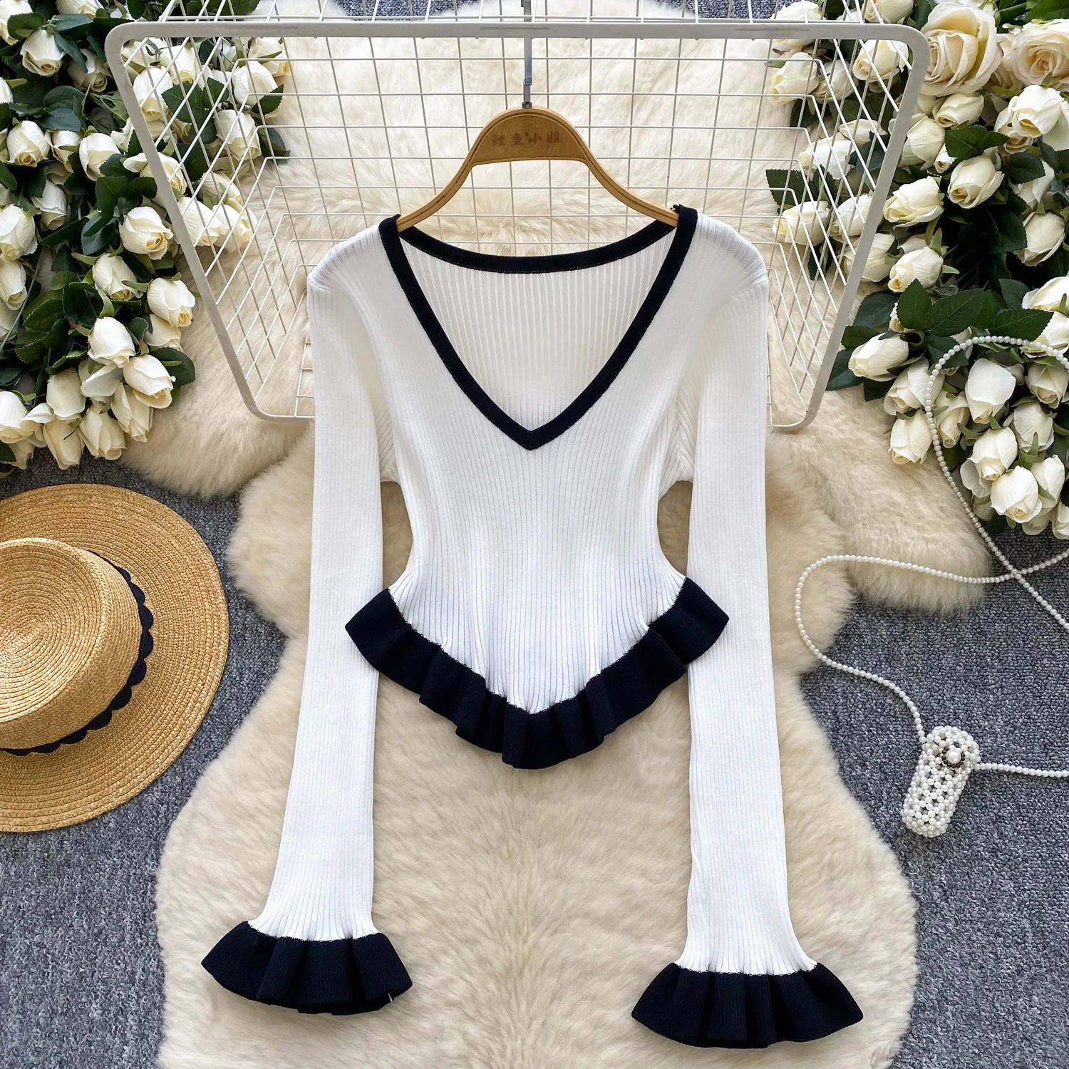 

Top V Neck Flare Sleeve Tops Women Knitted Ruffles Y2k Streetwear Elegant Splice Work Slim Fit Tees Striped T-Shirts Casual 2025
