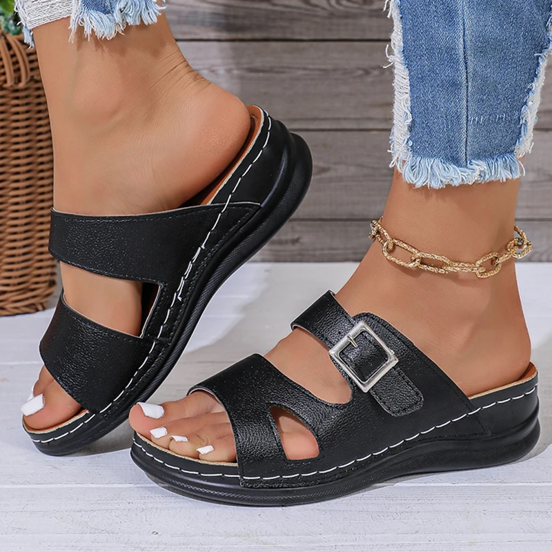 Women Lightweight Wedge Heels Sandals for Summer 2024 Non Slip Thick Sole Beach Slippers Woman Fashion Buckle Platform Sandles