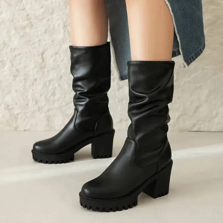 حذاء نسائي أسود بكعب سميك وكعب مكتنز حذاء كاجوال شتاء 2025