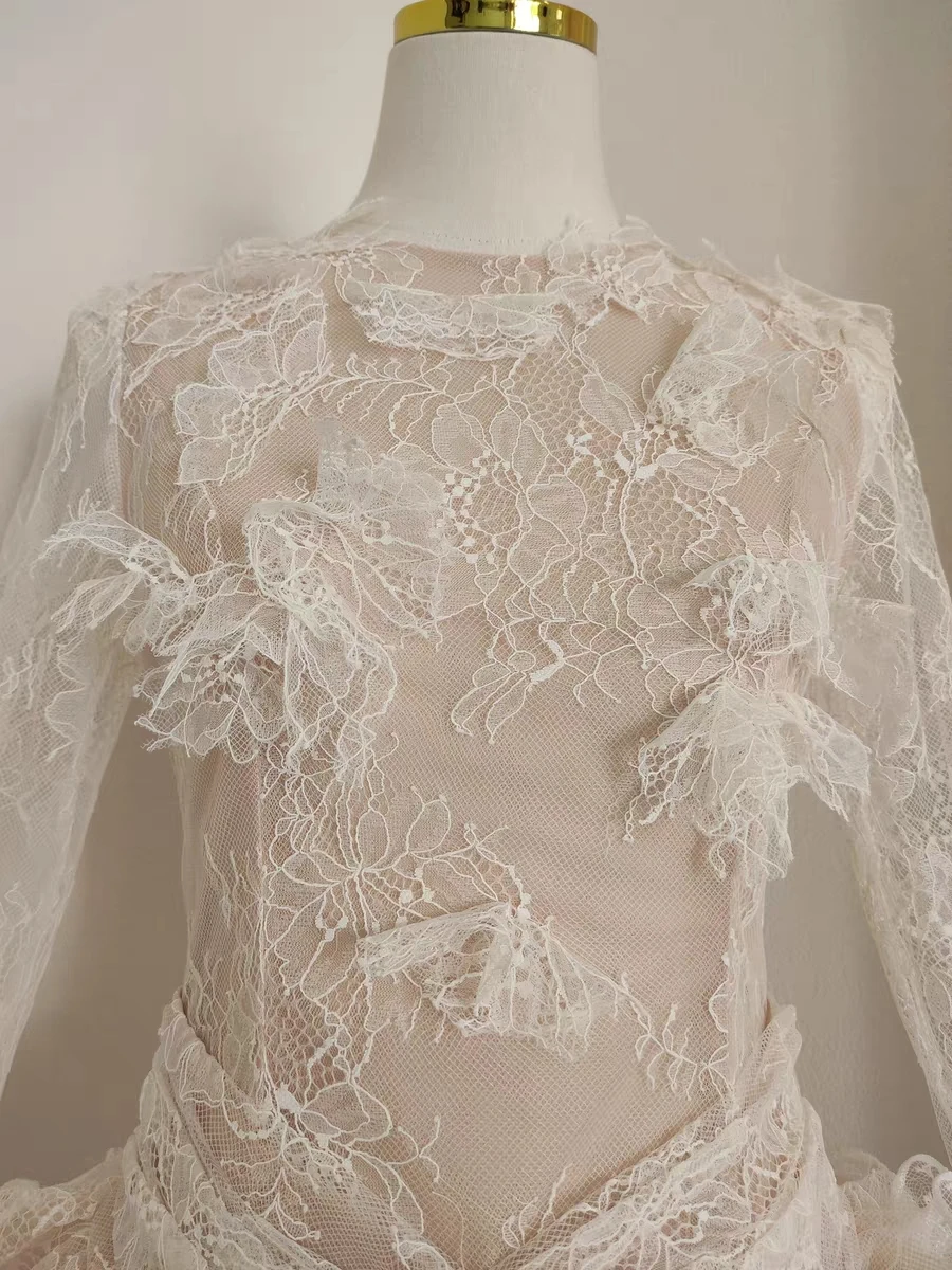 เดรสสั้นแขนยาวสำหรับผู้หญิง สไตล์หรูหรา สำหรับฤดูใบไม้ผลิและฤดูใบไม้ร่วง คอทรงโอ แต่งระบาย ลูกไม้ลายดอกไม้ ทรงเข้ารูป เหมาะสำหรับงานปาร์ตี้