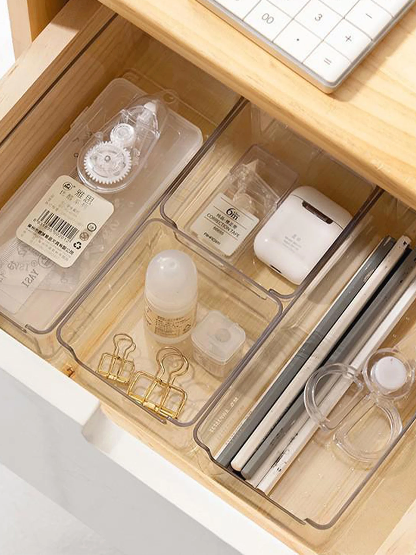 Acrylic Cosmetic St…