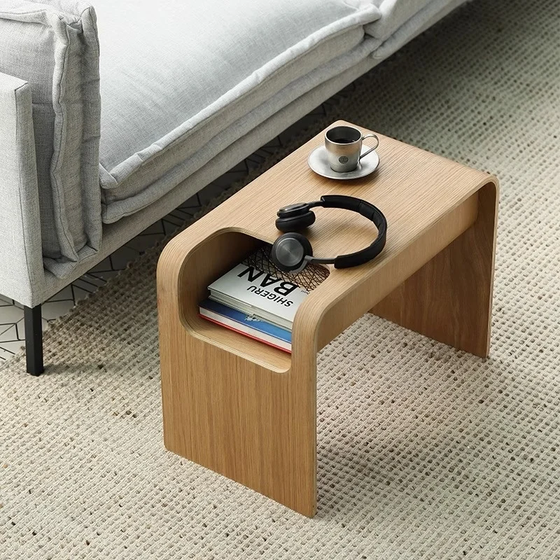 Nordic Solid Wood Sofa End Table Designer Magazine Side Table C-shaped Modern Minimalist Instagram-style Small Coffee Table