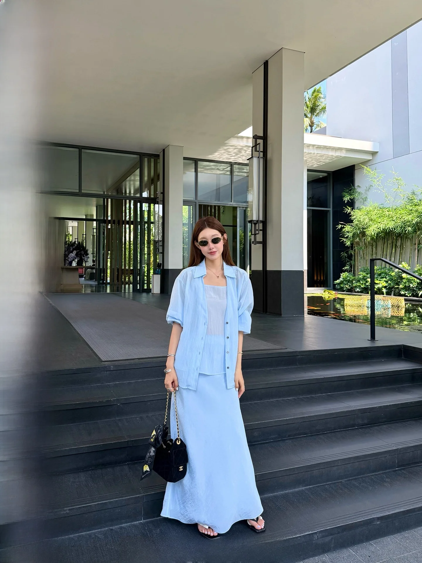 

Комплект Ranwear: Лонгслив с микро-перфорацией, топ-жилет на бретелях и юбка А-силуэта с высокой талией – Модный летний женский комплект