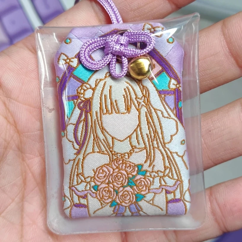 chaveiro-omamori-de-anime-re-zero-comecando-a-vida-em-outro-mundo-amuleto-de-emilia-e-rem-pingente-de-bolsa-ornamento-kawaii-presente-fofo