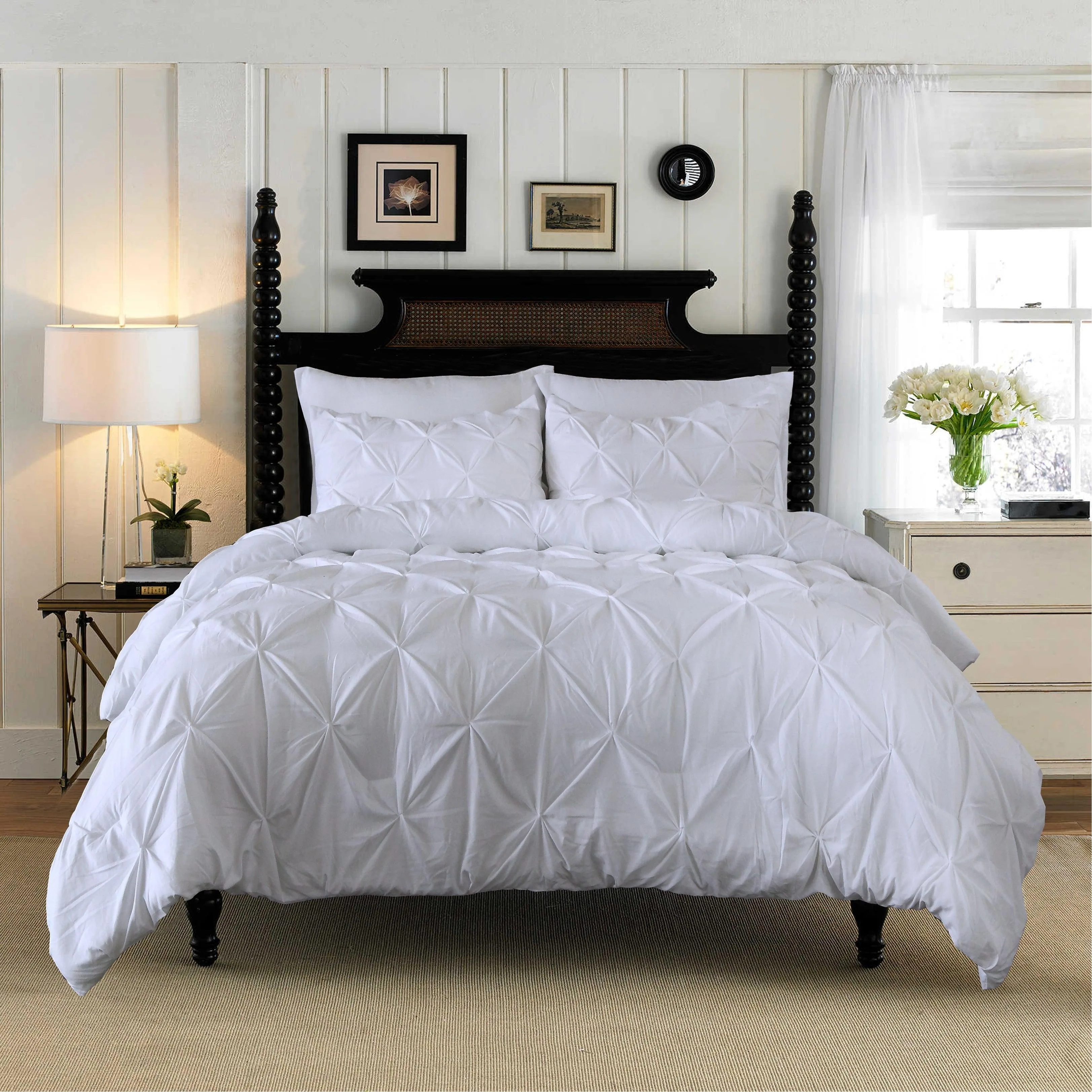 

Ultra Silky Soft Pinch Pleated Egyptian Cotton Duvet Cover Hidden Zipper Closer Corner Ties Durable and Fade Resistant Pintuck