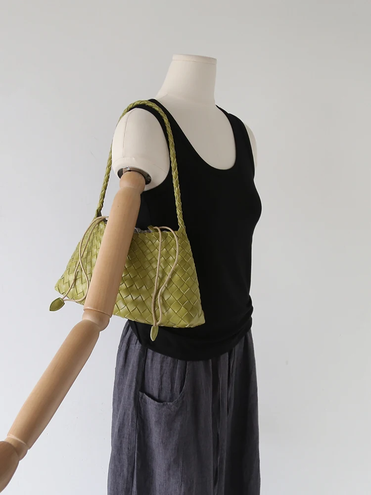 summer-2026-korean-style-simple-green-woven-single-shoulder-design-detachable-pu-holiday-women's-bag-casual-minimalist-style