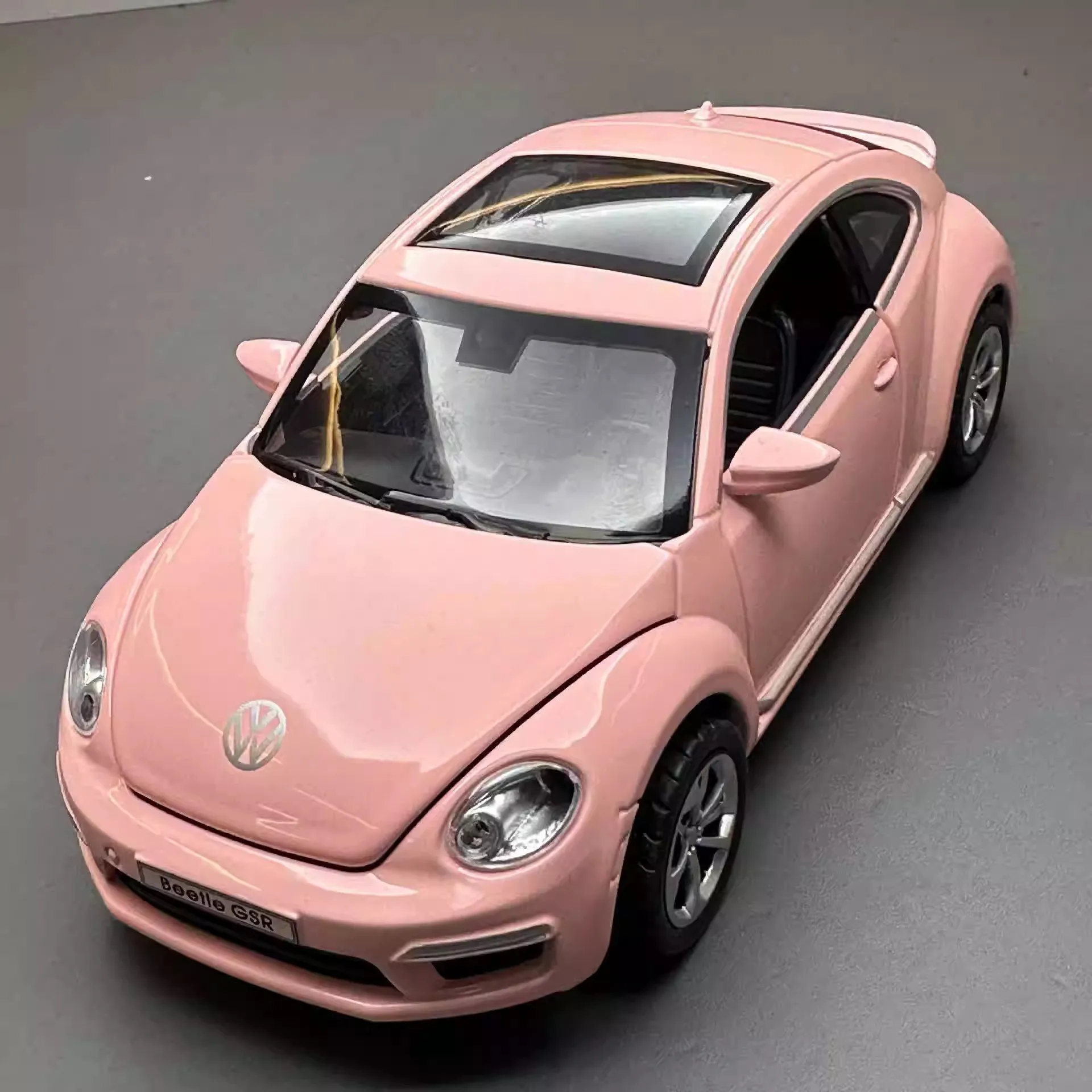 

1:32 Volkswagen Beetle GSR модель автомобиля из сплава высокая имитация металлической игрушки звуковой свет модель для детей коллекция подарок