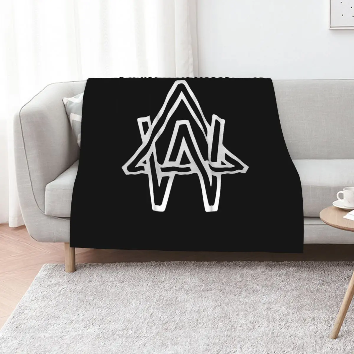 

Alison Wonderland NEW LOGO in White Classic Throw Blanket Hairy Heavy Thermal For Decorative Sofa Blankets