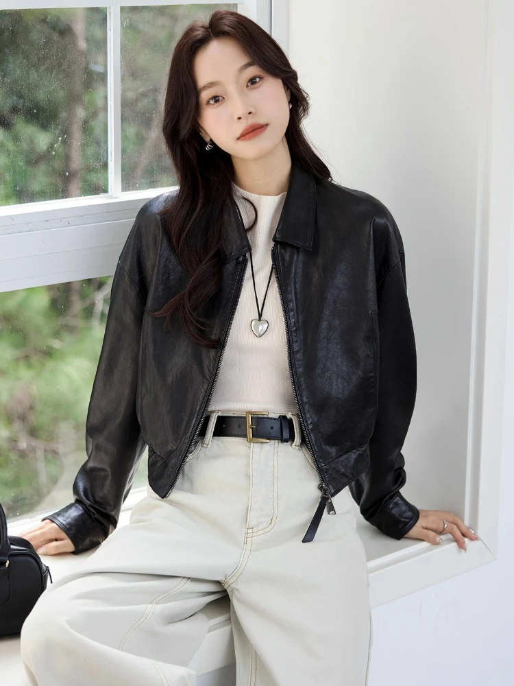 スリムショート本革バイクジャケット女性用春秋2025新作高級シンプル無地ソフトオイルワックスリアルシープスキンコート