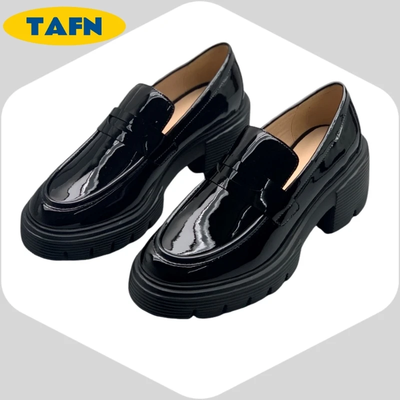 

Square Heel round Toe Loafers Slip-on Leather Shoes Trendy All-Match Beautiful Exquisite Comfortable 25 Hot Sale A40207