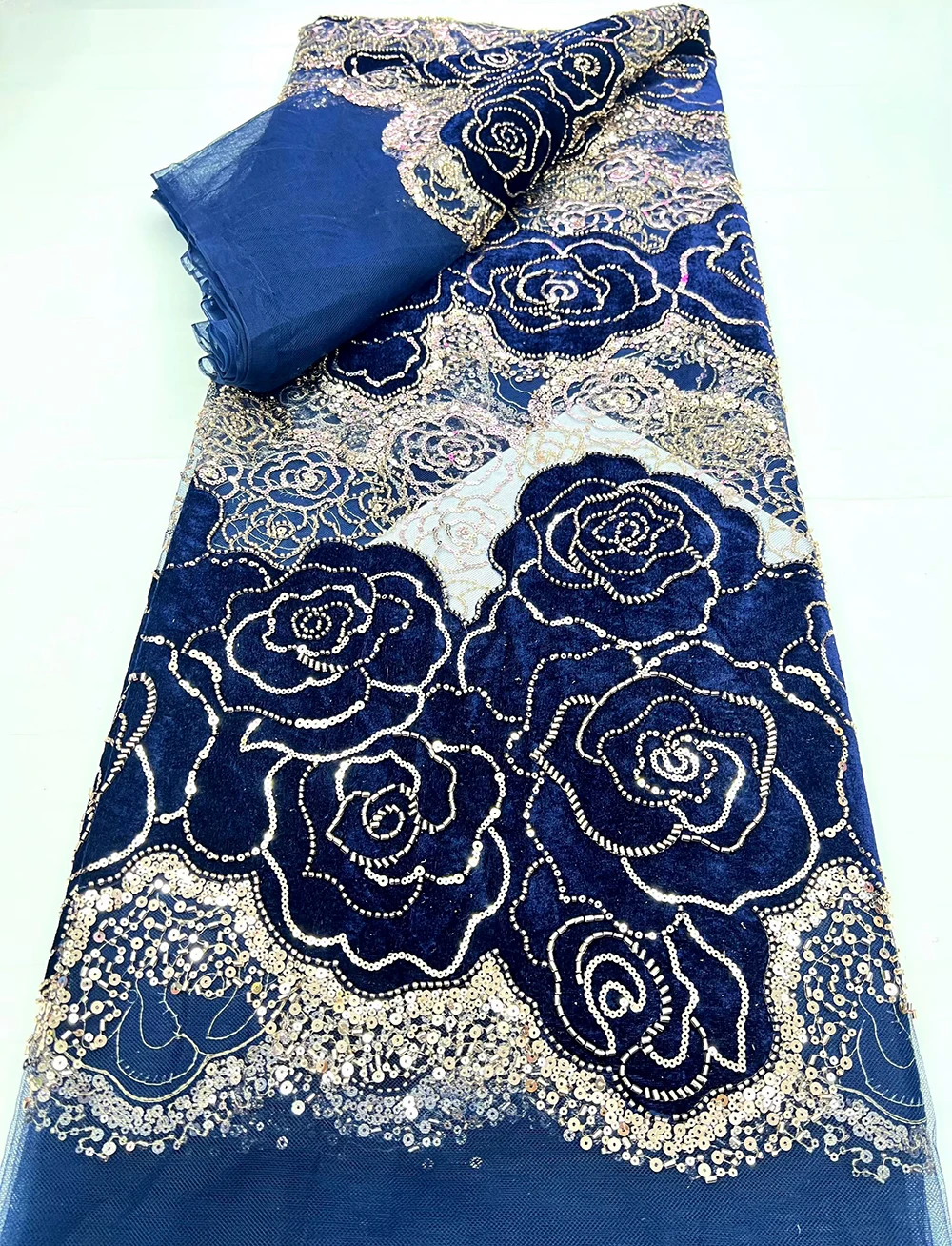 

Новинка: Африканское кружево из тюля с бархатной тканью, вышивкой и пайетками, высокое качество, для пошива свадебных и праздничных платьев.