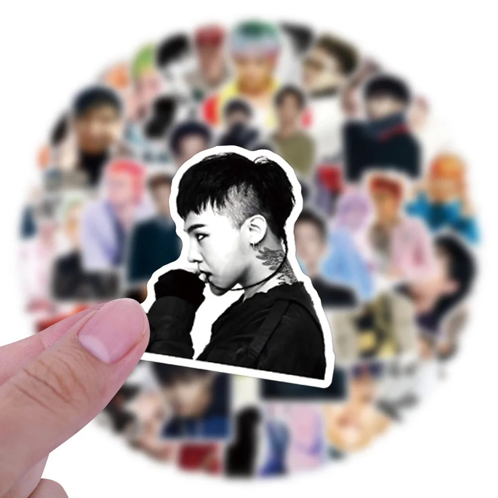 55 adesivi impermeabili per computer con tazza d'acqua per valigia decorativa stella coreana G-Dragon