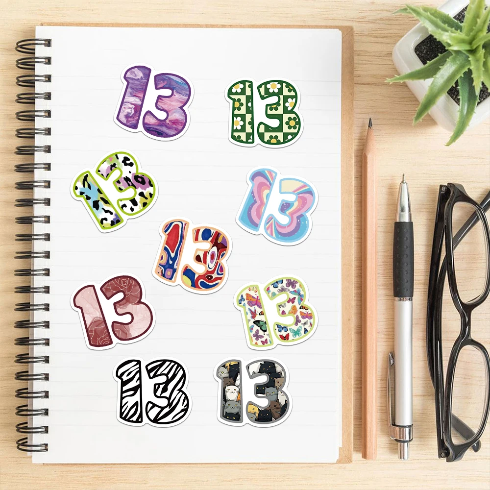 50 قطعة أرقام محظوظة الكرتون الملونة 13 ملصق ملون الإبداعية شخصية الديكور الغيتار سجل القصاصات جراب هاتف كوب ماء