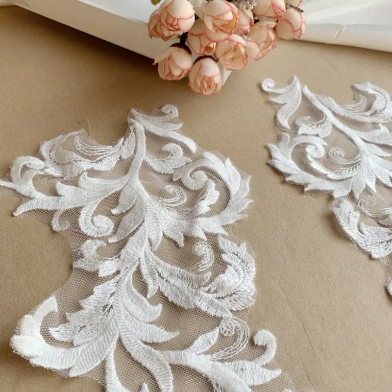 3 Pairs High-end European White Hand Sewn Mirror Flower Embroidery Lace Accessories, DIY Wedding Dress Decoration Accessories
