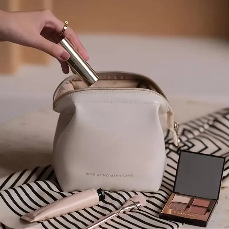 

New High-End Portable Makeup Bag
