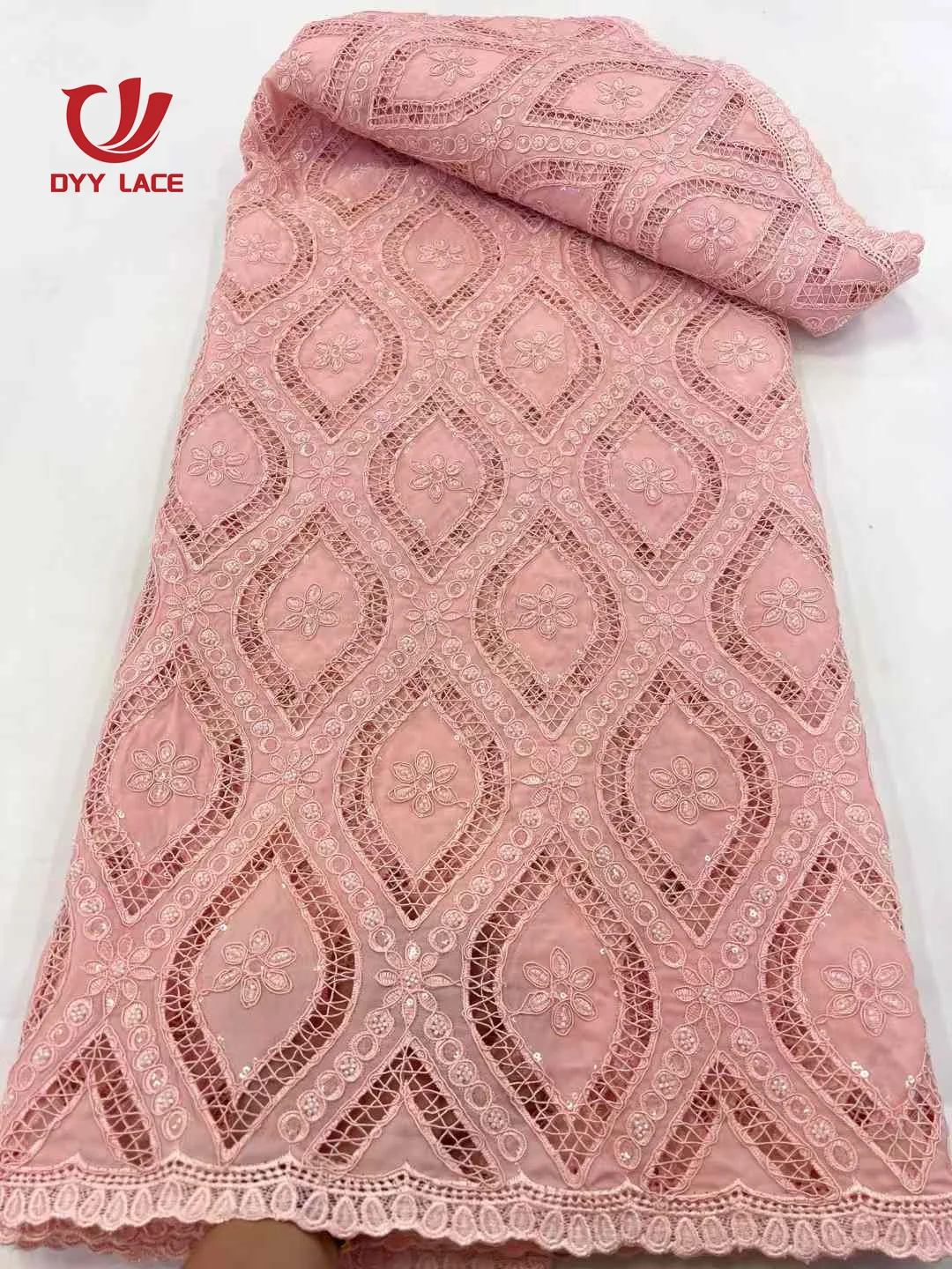 

Latest Fashion Nigerian French Milk Silk Fabric High Quality African Sequins Tulle Mesh Lace Fabric For Party Sewing Dresses