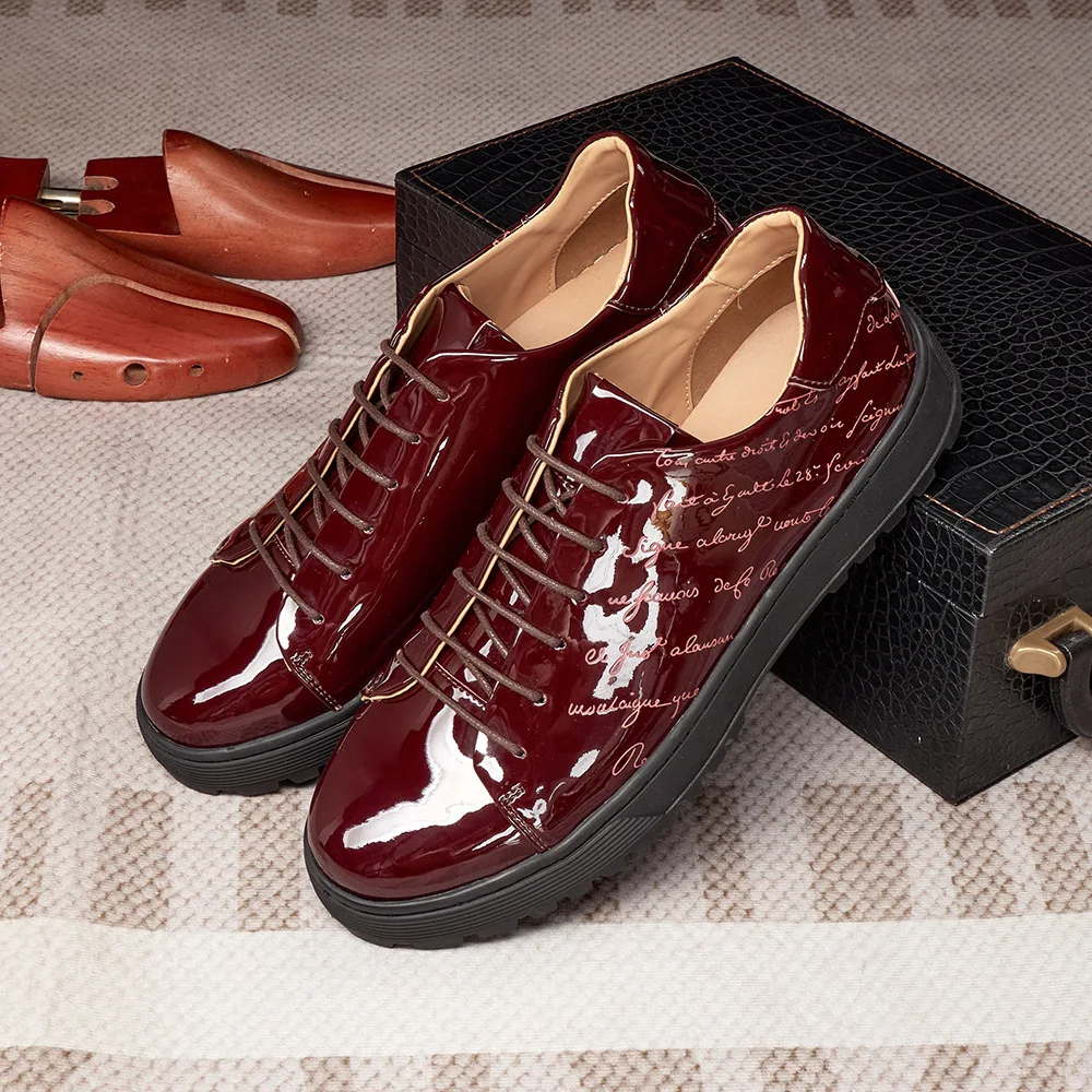

European Handmade Patent Cowhide Shiny Surface Fashionable Casual Leather Suede Shoes Men's Shoe Soft Sole Soft Leather Loafers
