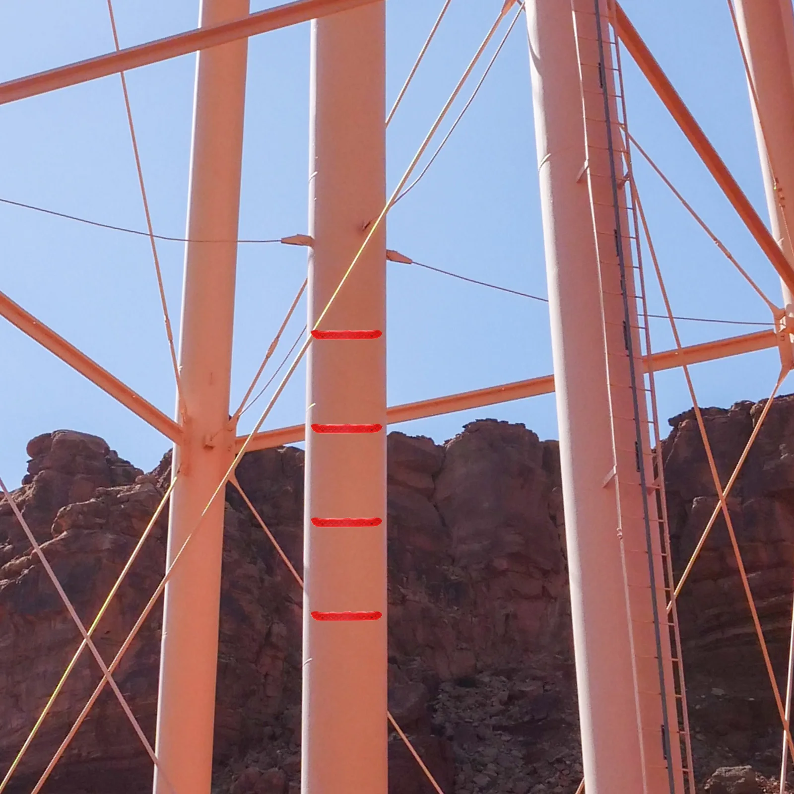 

2pcs Plastic Steel Ladder 12x150x250mm Climbing Stand for Wells Manholes Pools Heavy Duty Sturdy Step