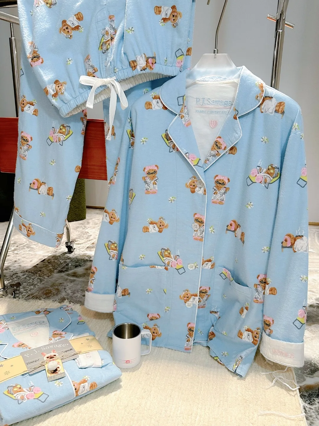 

Pjs Winter Thickened Bear Print Sleepwear Set Button Home Clothes Soft Cotton Long Sleeve Pants for Teenage And Young Adults
