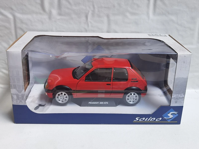 1:18 Scale P 205 GTI Simulation Alloy Car Model Diecast Toy Collectible Ornaments