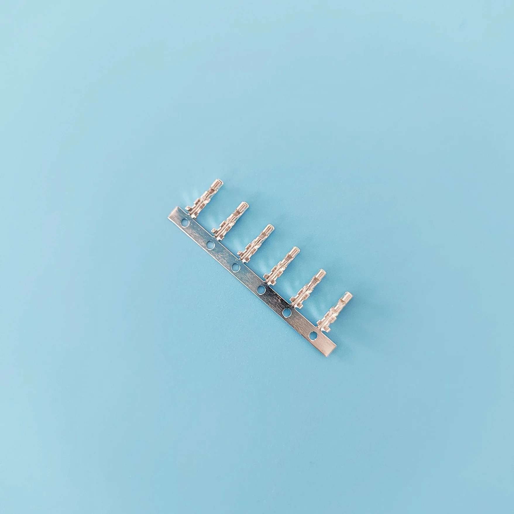 يستبدل B16B-PADSS-1F، B18B-PADSS-1F، B20B-PADSS-1F، B22B-PADSS-1F، B24B-PADSS-1F، الوسادة 2.00 مم، عمودي، رقاقة DIP