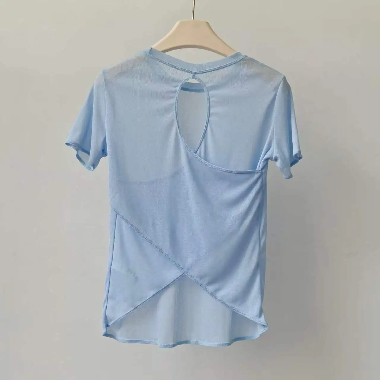 Women's Tight Sports T-shirt Quick Dry Short Sleeve Yoga T-shirt Pilates Fitting Fitness Back Hollow Out Running T-shirt