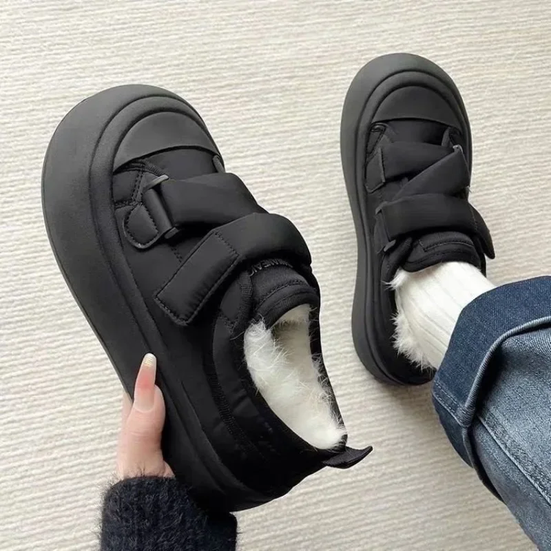 

Winter Womens Platform Sneakers Fashion Korean Version Bread Shoe Plush Warm Cotton Shoes Designer Shoes for Women Zapatos Mujer