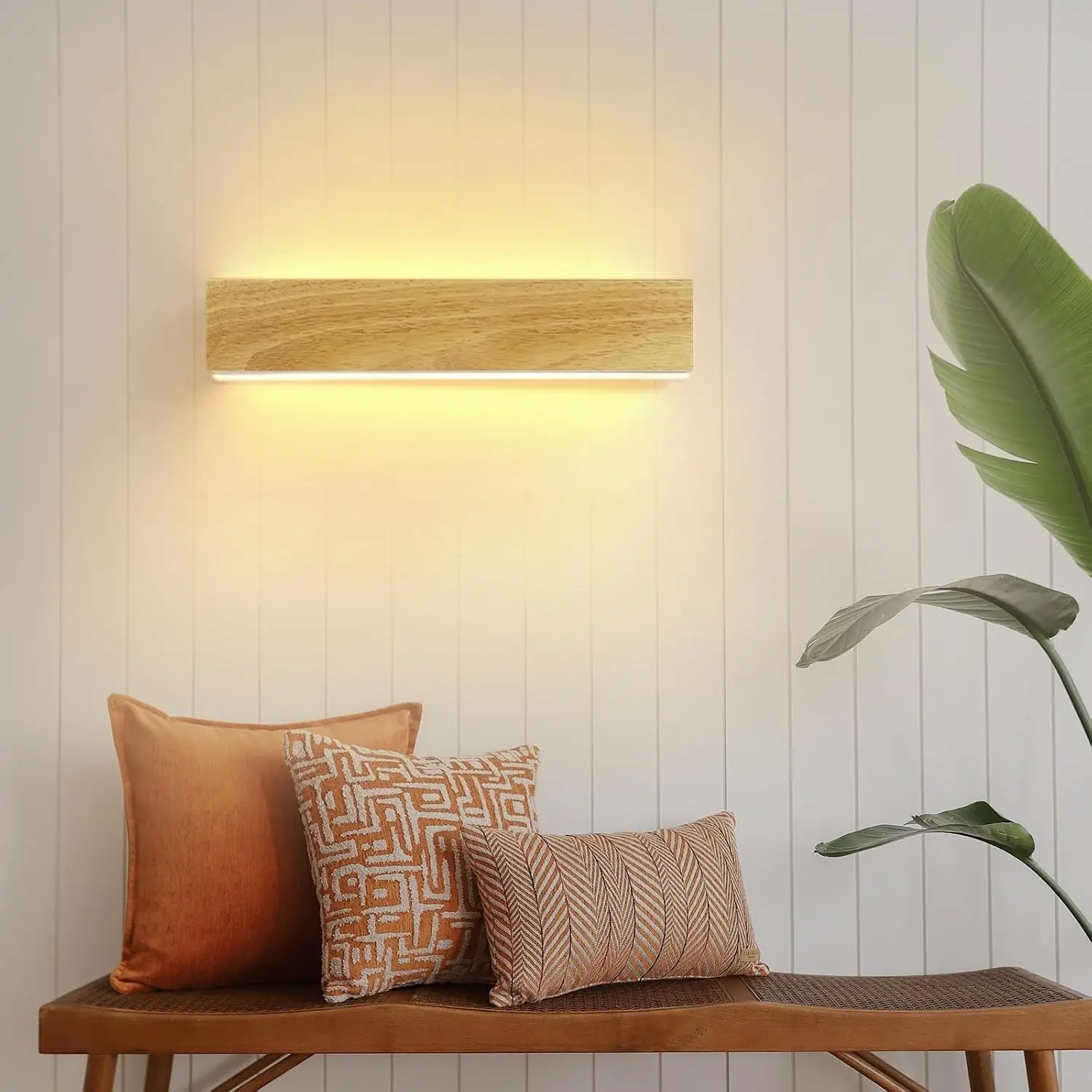 LED Wandleuchte innen Wandlampe - 32CM Holz Modern Flurlampe Up und Down Design Treppenhauslampe Indirekt 11W 3000K Warmweiß Wandbeleuchtung für Wohnzimmer Schlafzimmer Flur Treppenhaus Bett Küche