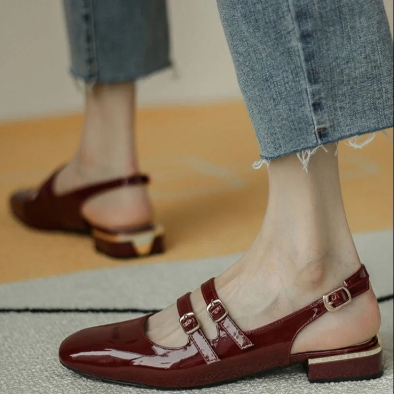 

Summer New Women's Color Blocked Sandals Women NonSlip Slipper Soft Soled Leisure Flat Comfort Low Heel Femme Thick Bottom Shoes