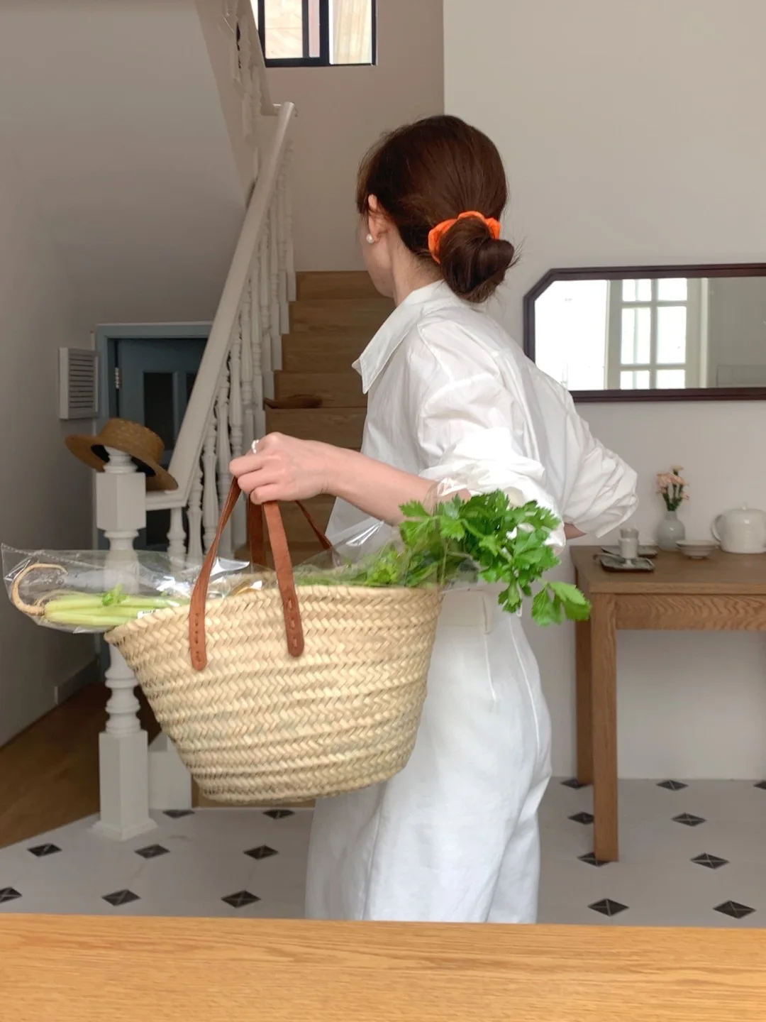 

PBGAU Handwoven Retro Basket Bag Summer 2023 Youth Handbag Briti Sle Hard Handle No oulder Strap Foldable Open Top