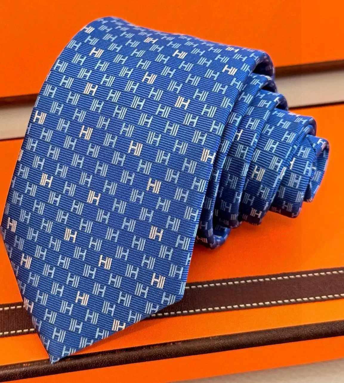 cravate-d'affaires-de-luxe-haut-de-gamme-pour-hommes-nœud-papillon-de-marque-de-luxe-fait-main-100-soie-serge-de-qualite-superieure-le-choix-parfait-pour-un-cadeau-de-vacances