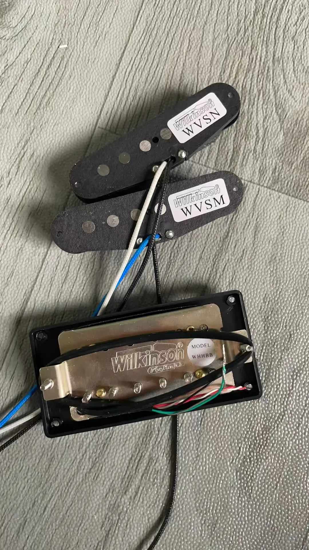 

Звукосниматели-хамбакеры для электрогитары Wilkinson, сделано в Корее WHHB WVS