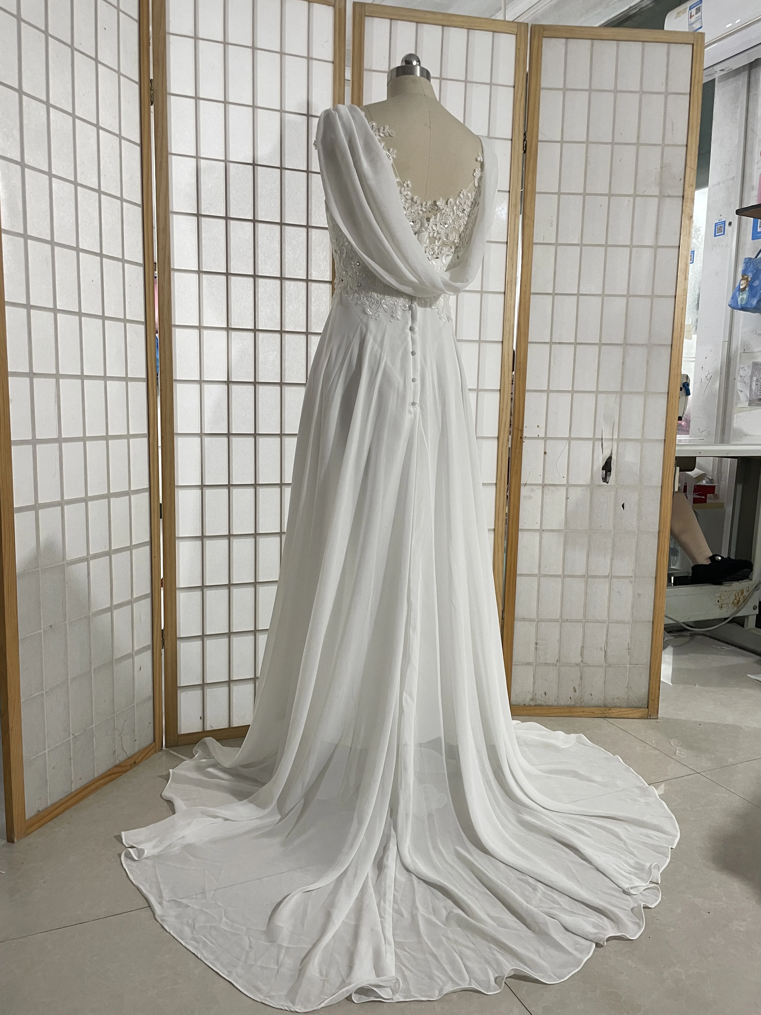 2024 ใหม่แฟชั่นผู้หญิงBackless Lightชุดแต่งงานเจ้าสาวไหล่ผลกําไรในรอบแฟชั่นชุดโฮสต์จัดเลี้ยงหมั้นสวมใส่