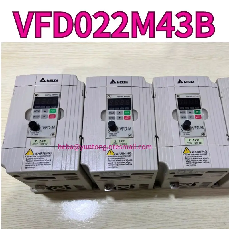 

Used frequency converter VFD022M43B 380V 2.2KW