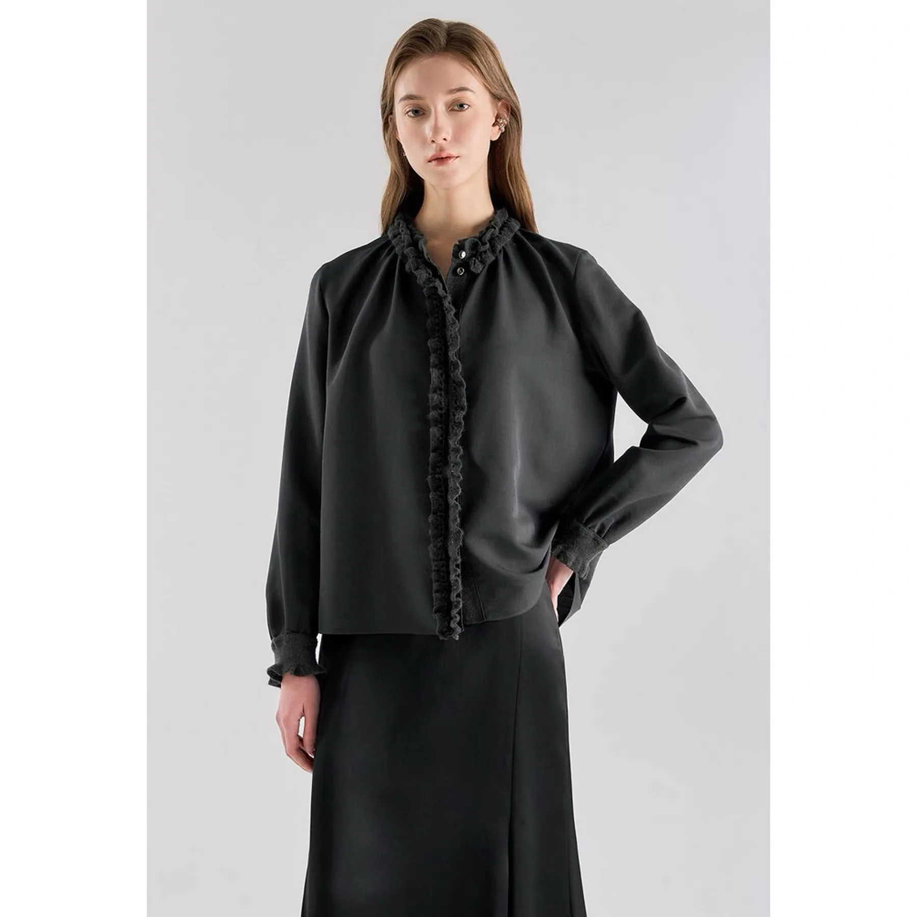 

Весенняя женская блузка с кружевной отделкой и плиссировкой, модная, с длинным рукавом, для повседневной носки и офиса