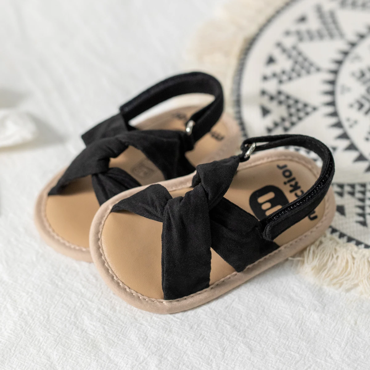 Summer Baby Boys Girls Cotton Sandals Cross Straps Baby Shoes Soft Bottom Comfortable Outdoor Newborn Toddler Shoes