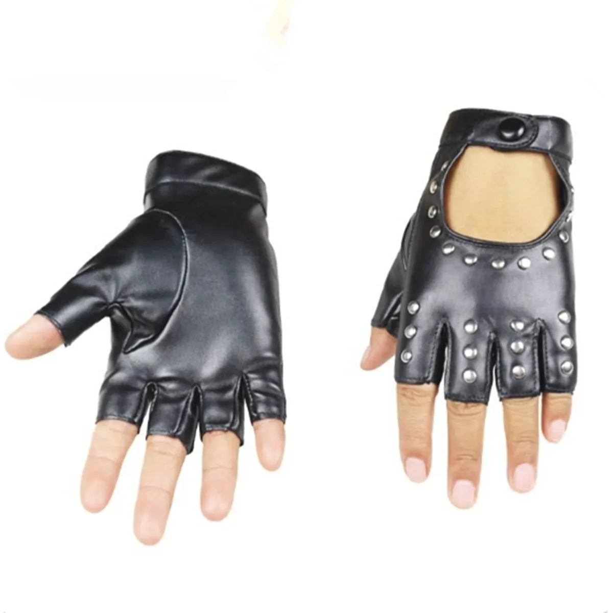 A Pair of Women\'s Rivet Dancing Pu Half-Finger Gloves Nightclub Performance Stage Performance