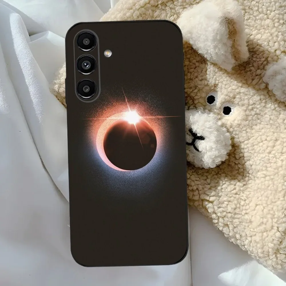 Natural Phenomenon Total Solar Eclipse Phone Case For Samsung S24,23,22,30,21,10,9,Ultra,Plus,Lite,FE,5G Black Soft Case