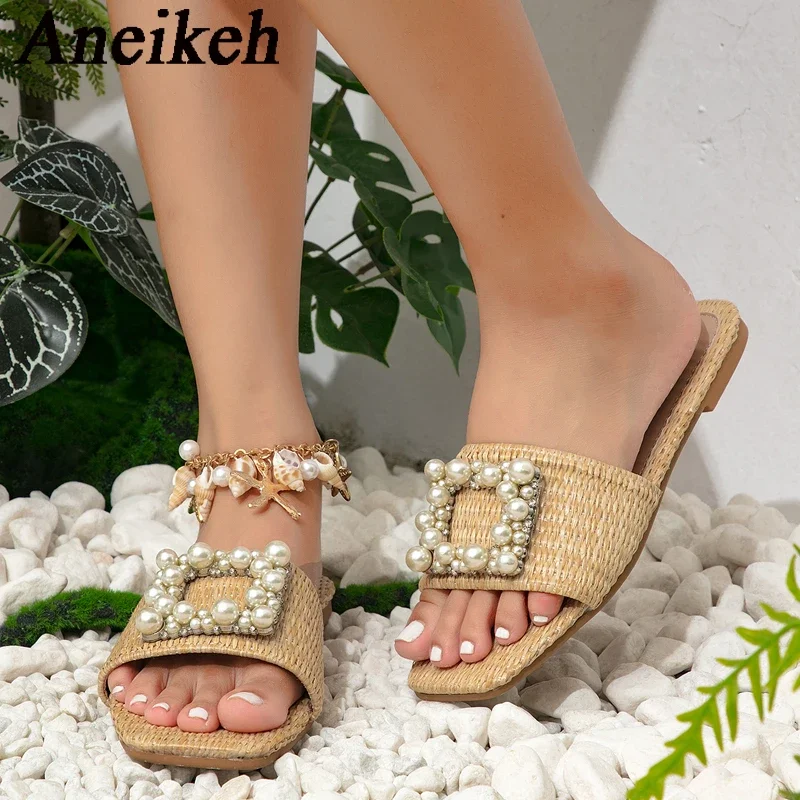 Aneikeh 2024 Summer Fashion Glitter Bright Diamond Flat Bottom Women Slippers Crystal Sandals Comfortable Beach Slides Shoes